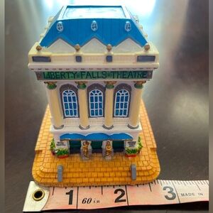 Liberty Falls Theatre figurine